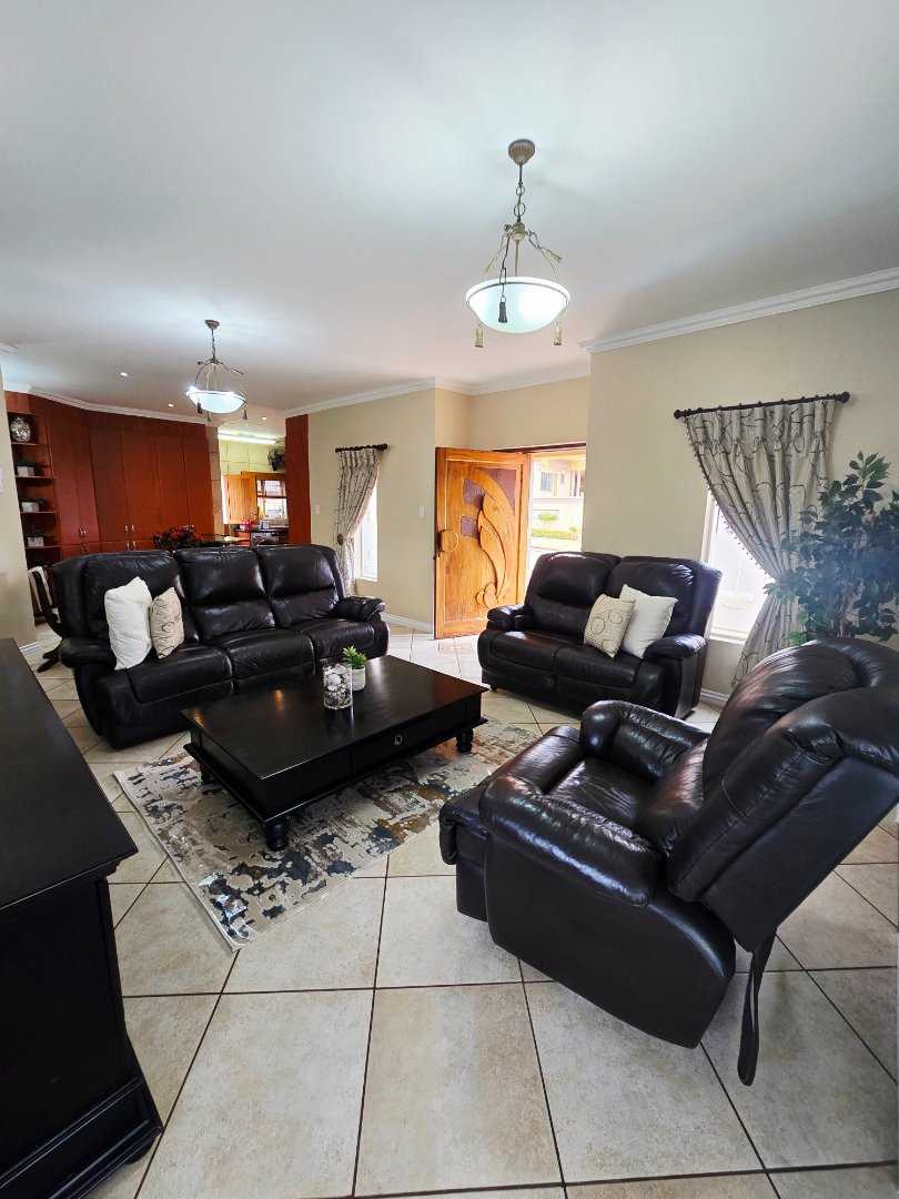 3 Bedroom Property for Sale in Wilkoppies North West